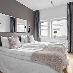 hotellátogatás