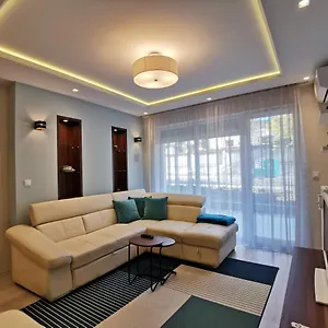 Luna Apartman